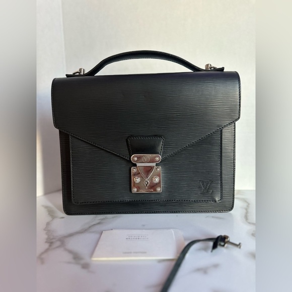 Authentic LOUIS VUITTON black Epi Monceau 28
Hand Bag 2way - Picture 3 of 15